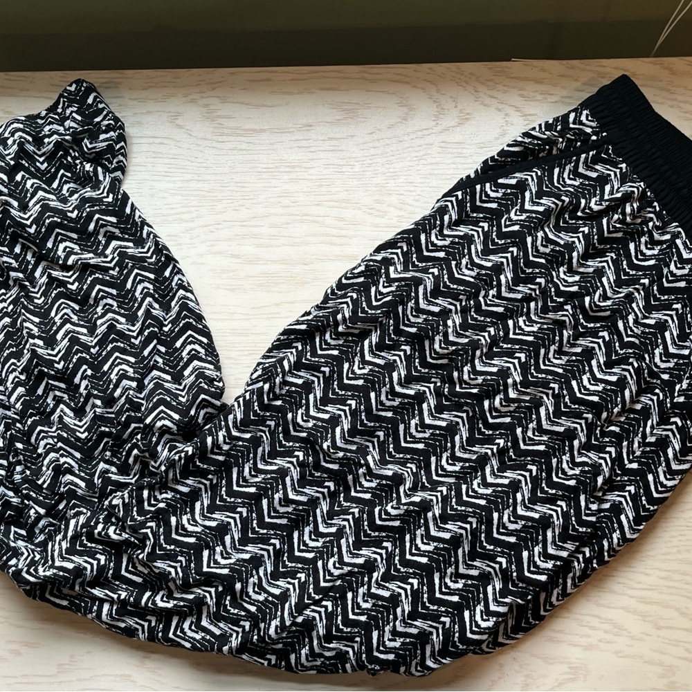 Kids black and white pants